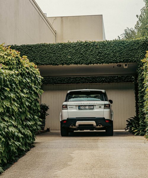 property-7046997_1920